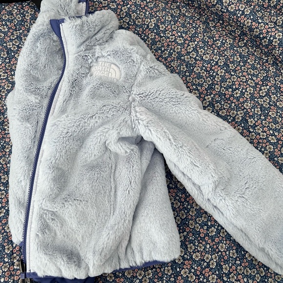 Northface Mossbud reversible jacket xs 6 t NWT - Picture 3 of 3